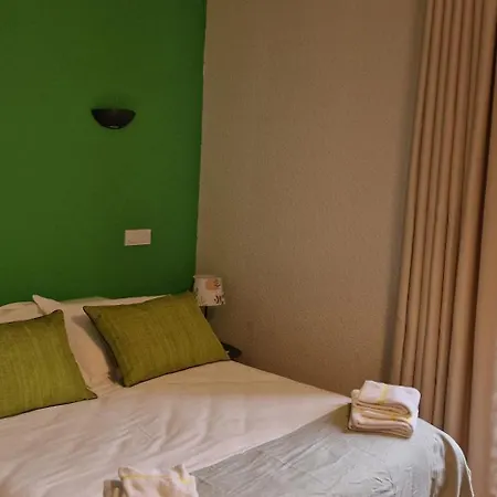 Chezjeanne Hotel 2*